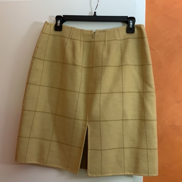 DKNY skirt size 10 - Picture 4 of 5